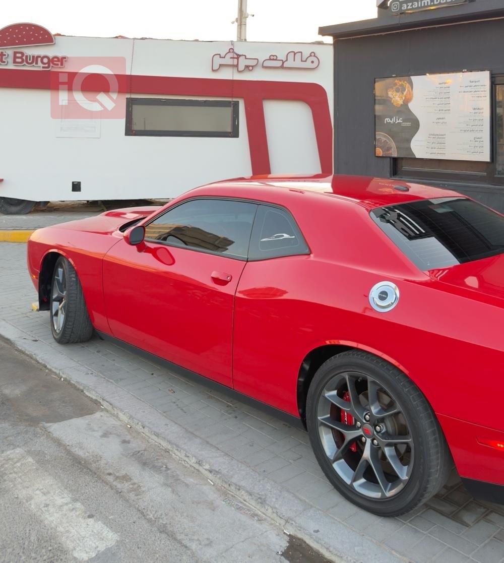 Dodge Challenger